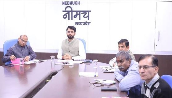 प्रमुख सचिव राजस्‍व श्री पोरवाल ने की वी.सी.के माध्‍यम से विभागीय समीक्षा