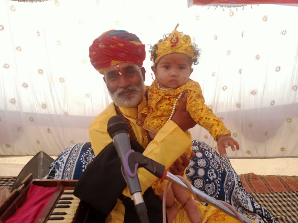 पंडित कन्हैयादास वैष्णव की कथा में सैकड़ों भक्तों ने मनाया श्री कृष्ण जन्मोत्सव