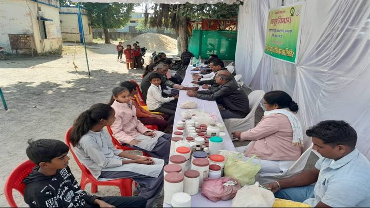 जनकपुर में नि:शुल्‍क आयुर्वेद चिकित्‍सा शिविर सम्‍पन्‍न