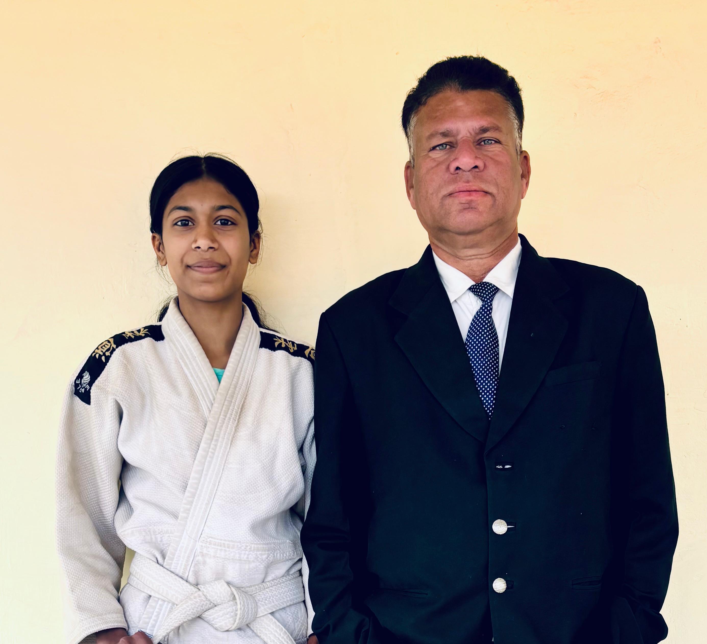 राष्ट्रीय शालेय जूडो प्रतियोगिता हेतु नीमच जिले की काजल सालवी का म.प्र.जूडो टीम में चयन एंव श्री भरत सिंह कुमावत म.प्र.जूडो टीम के प्रशिक्षक नियुक्त