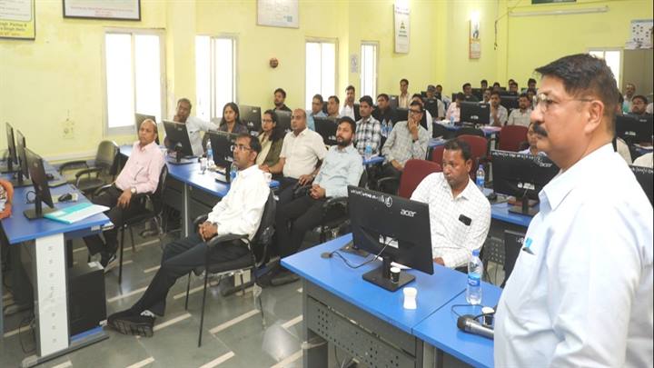 एडीएम श्री कलेश की उपस्थिति में नीमच में ﻿जनगणना संबंधी द्वितीय चरण का प्रशिक्षण सम्‍पन्‍न